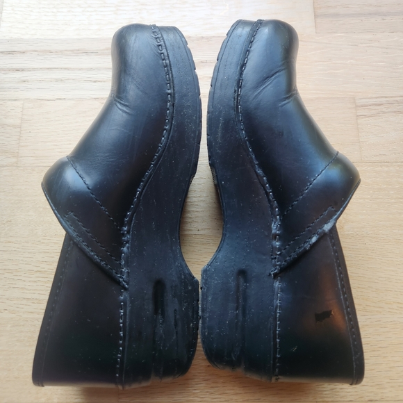 Danskos - Picture 8 of 11